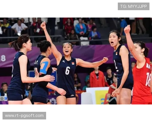 女排世锦赛中国队比赛瞬间：王梦洁防守稳健，成后排定海神针
