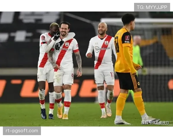 战术分析:复盘朗斯制胜球,一次经典的边中结合进攻 战术分析:复盘朗斯制胜球,一次经典的边中结合进攻